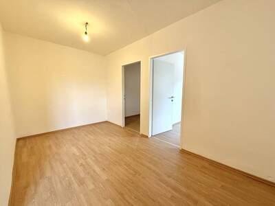 Wohnung kaufen in 4650 Lambach