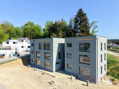Wohnung mit Balkon kaufen in 8075 Hart