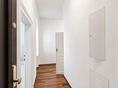 Altbauwohnung mit Balkon kaufen in 1180 Wien (Bild 4)