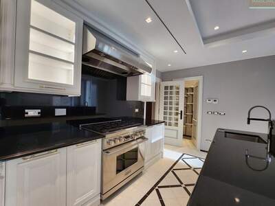 Haus mit Garten kaufen in 34100 Triest (Bild 4)