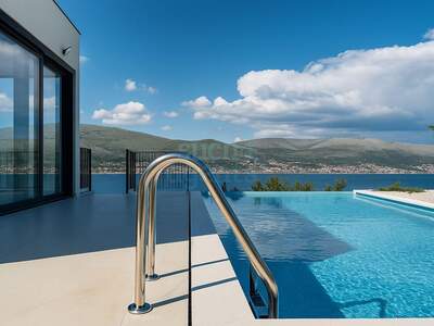 Haus kaufen in 21223 Okrug Donji (Bild 1)