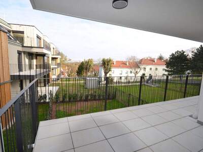 Wohnung mit Balkon mieten in 1130 Wien