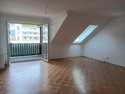 Etagenwohnung kaufen in 4663 Laakirchen