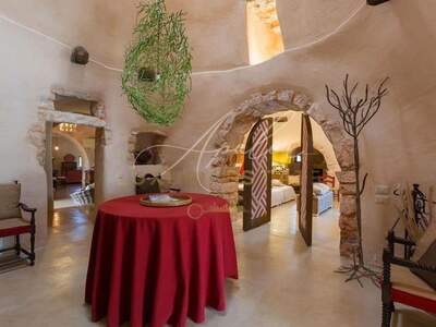 Haus mit Garten kaufen in 72014 Cisternino (Bild 2)