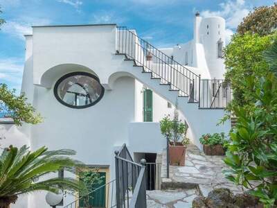 Haus kaufen in 80077 Ischia NA (Bild 5)