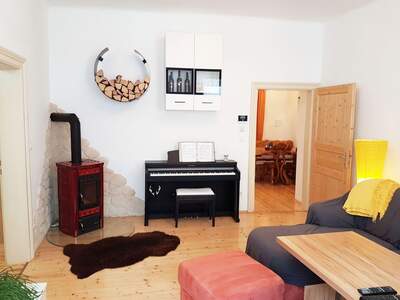 Altbauwohnung mit Balkon mieten in 1160 Wien (Bild 4)