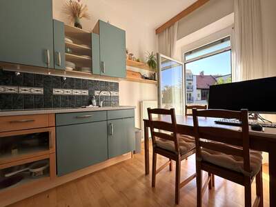 Altbauwohnung mit Balkon kaufen in 8010 Graz (Bild 4)