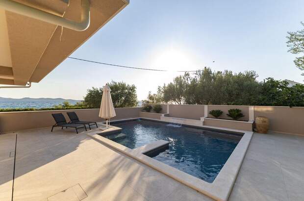 Haus mit Garten kaufen in 23000 Zadar (Bild 4)