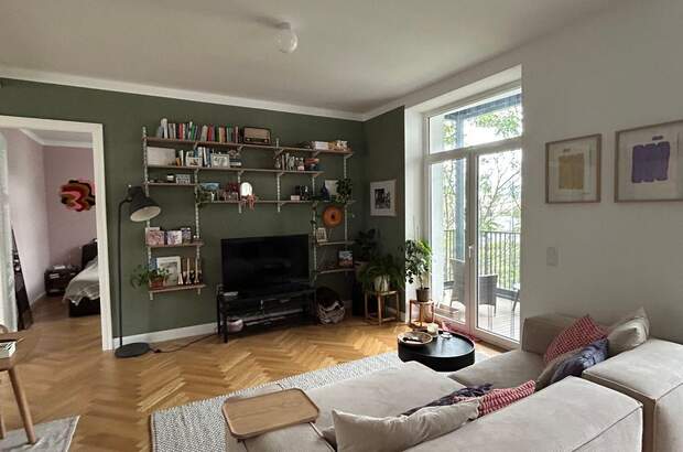 Altbauwohnung mit Balkon mieten in 1200 Wien (Bild 1)