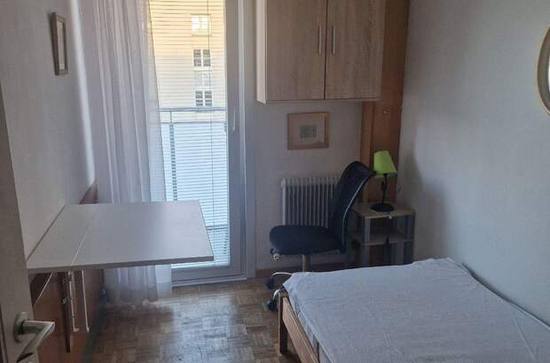 Altbauwohnung mit Balkon mieten in 1170 Vienna (Bild 2)