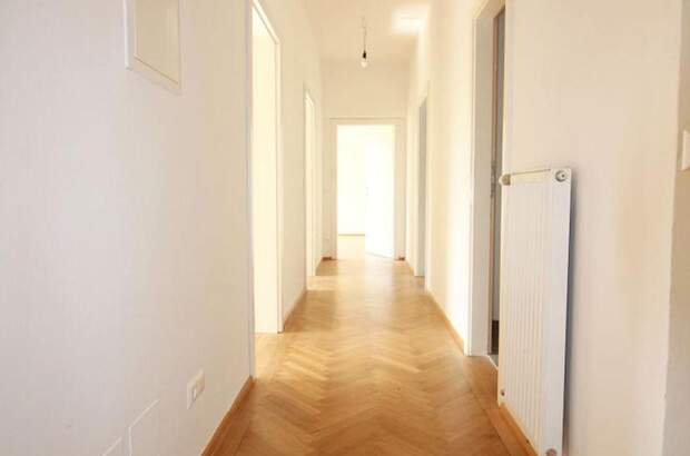 Altbauwohnung mit Balkon kaufen in 8043 Graz (Bild 5)