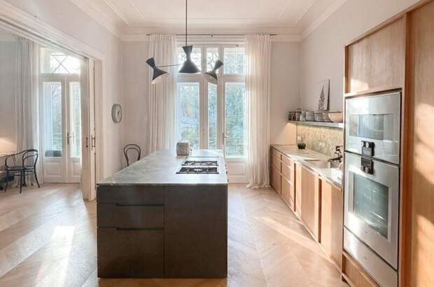 Altbauwohnung mit Balkon kaufen in 1130 Wien (Bild 3)