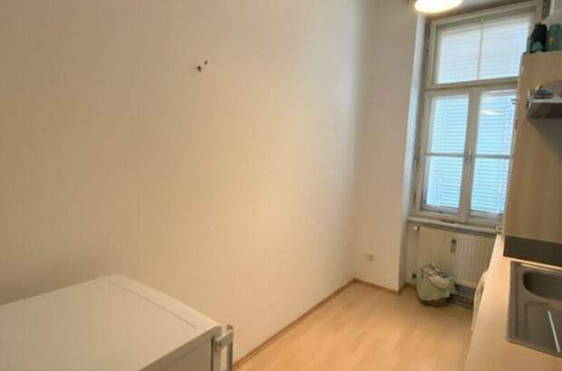 Altbauwohnung mit Balkon kaufen in 8020 Graz (Bild 5)