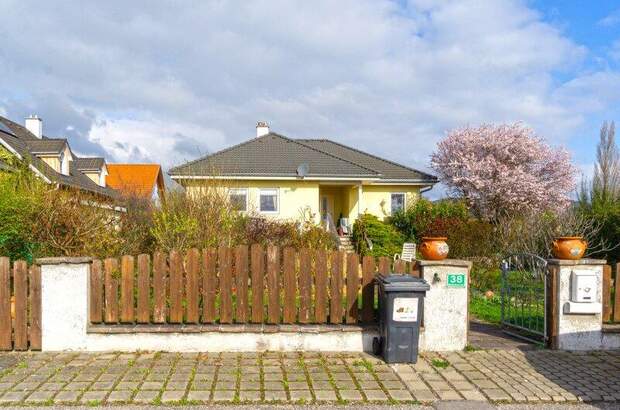 Haus kaufen in 2722 Weikersdorf (Bild 2)