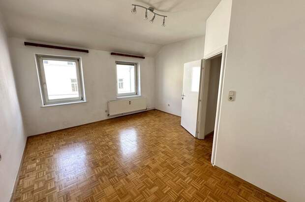 Altbauwohnung mit Balkon kaufen in 8010 Graz (Bild 4)