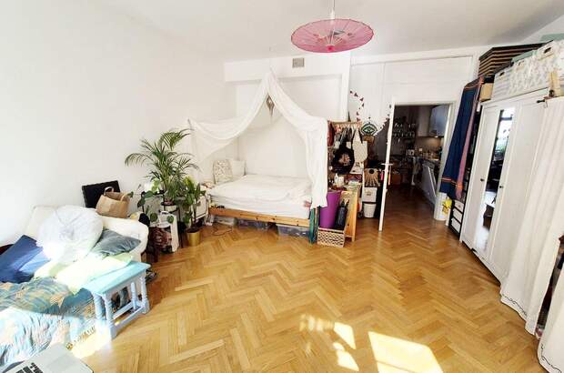 Altbauwohnung mit Balkon mieten in 1170 Wien (Bild 2)