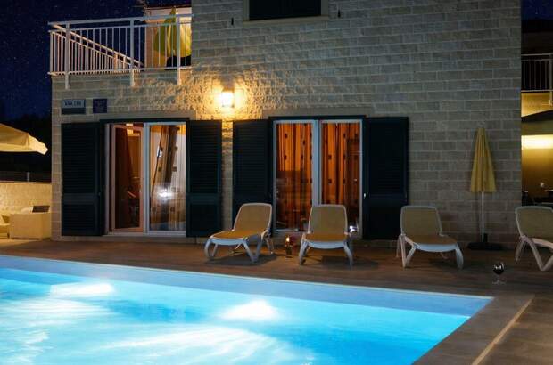 Haus mit Garten kaufen in 21410 Škrip (Bild 3)