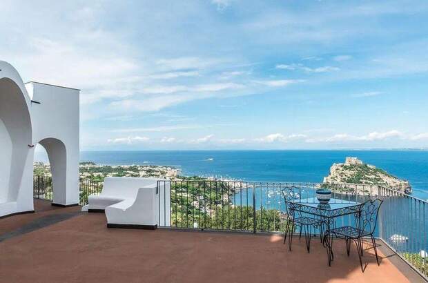 Haus kaufen in 80077 Ischia NA (Bild 2)