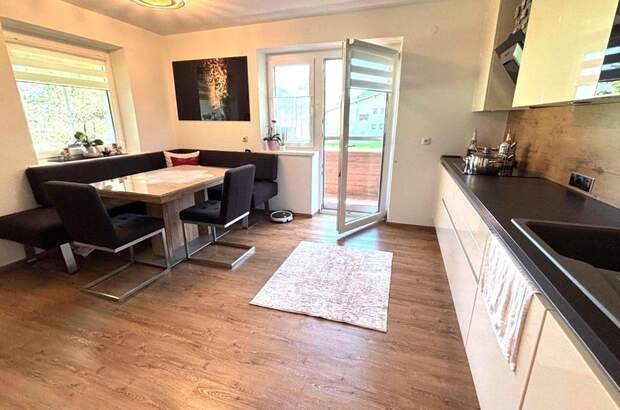 Wohnung mit Balkon kaufen in 6262 Schlitters