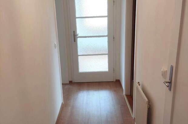 Altbauwohnung mit Balkon mieten in 3400 Klosterneuburg (Bild 1)