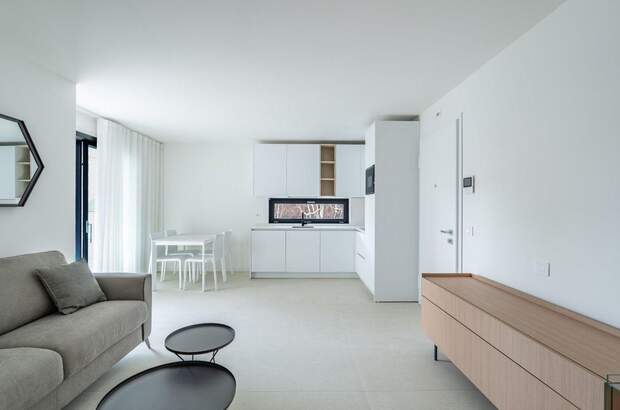 Wohnung mit Balkon kaufen in 33054 Lignano Sabbiadoro (Bild 2)
