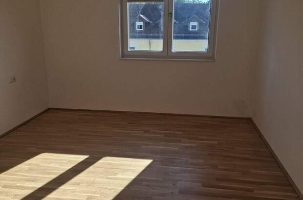 Wohnung mit Balkon mieten in 4470 Enns (Bild 4)