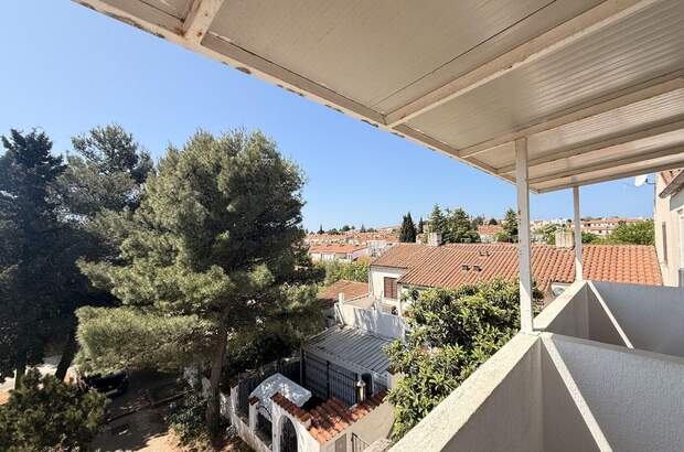 Altbauwohnung mit Balkon kaufen in 52215 Betiga (Bild 1)
