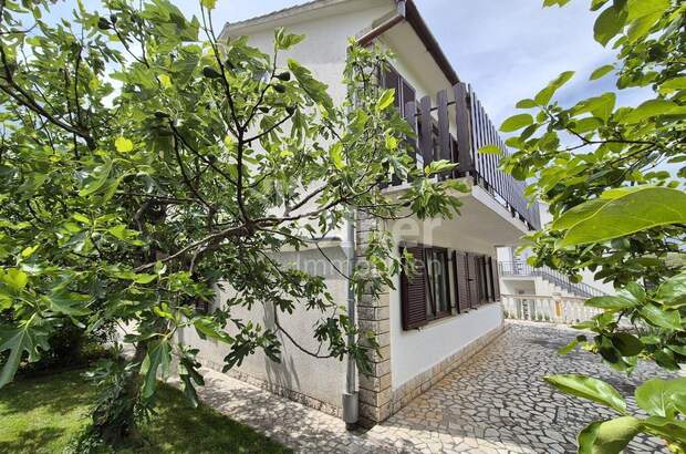 Haus kaufen in 51511 Malinska (Bild 3)