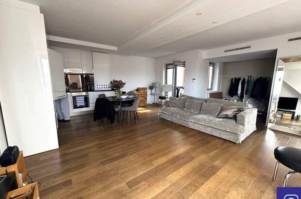 Altbauwohnung mit Balkon kaufen in 1050 Wien (Bild 5)