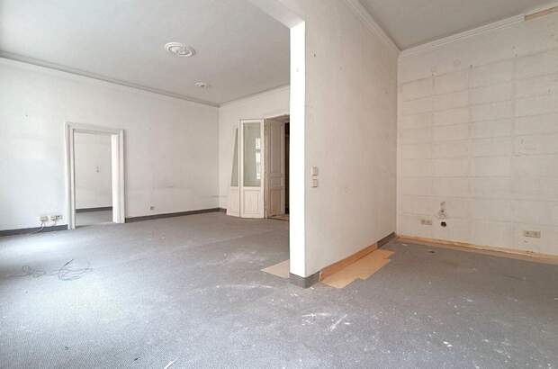 Altbauwohnung kaufen in 1090 Wien (Bild 2)