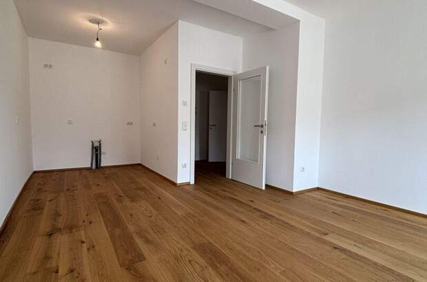 Wohnung kaufen in 83395 Freilassing (Bild 2)