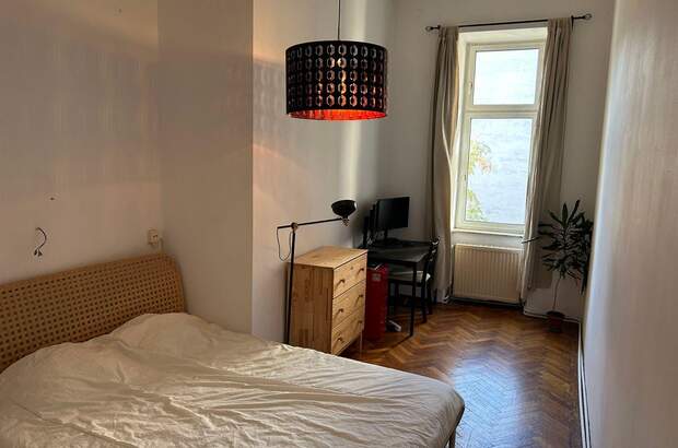 Altbauwohnung mieten in 1070 Burggasse (Bild 1)