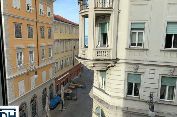 Wohnung kaufen in 34121 Trieste (Bild 1)