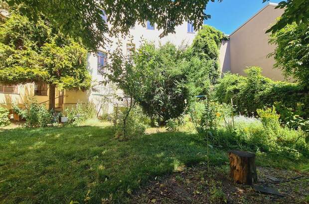 Altbauwohnung mit Balkon kaufen in 1130 Wien (Bild 4)