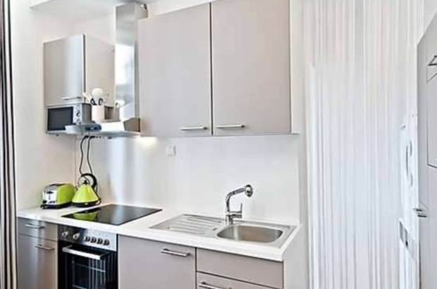 Altbauwohnung mit Balkon mieten in 1010 Wien (Bild 3)