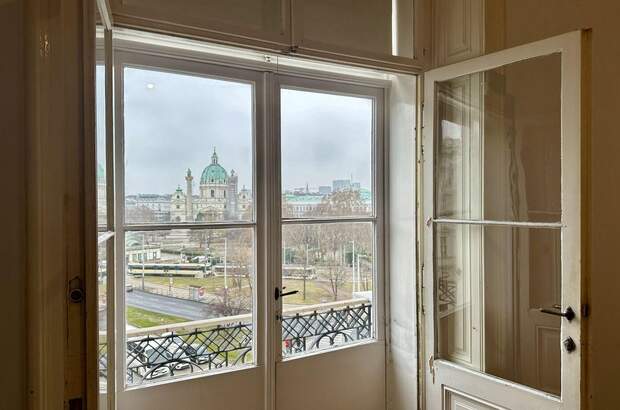 Altbauwohnung mit Balkon mieten in 1010 Wien