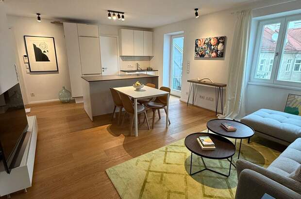 Altbauwohnung mit Balkon mieten in 1050 Wien (Bild 1)