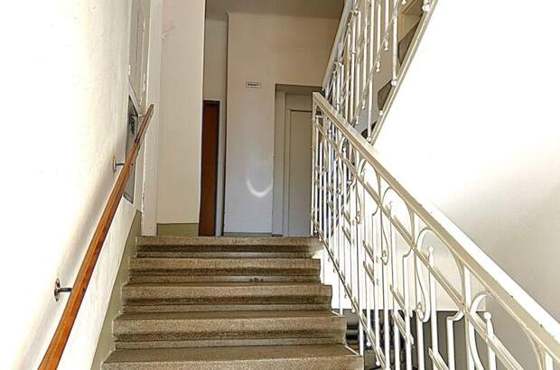 Altbauwohnung kaufen in 1130 Wien (Bild 2)