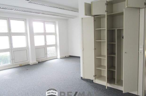 Gewerbeobjekt mieten in 1140 Wien (Bild 2)