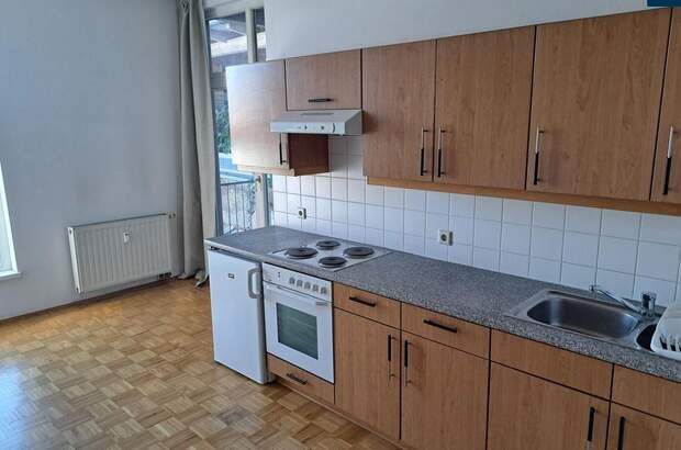 Altbauwohnung mit Balkon mieten in 8010 Graz (Bild 4)