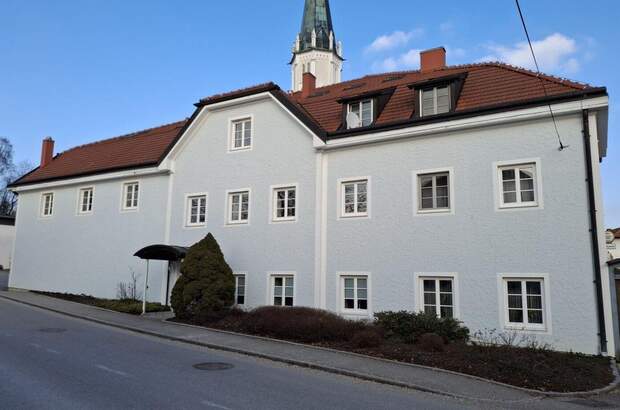 Altbauwohnung mieten in 4923 Lohnsburg (Bild 1)