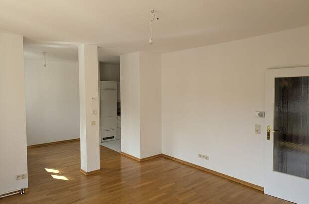 Wohnung mit Balkon kaufen in 3500 Krems (Bild 2)