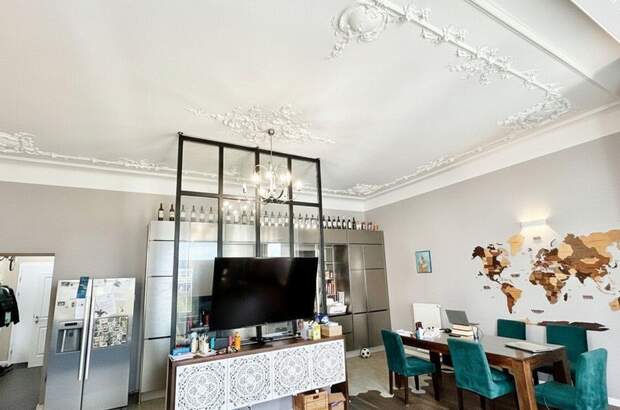 Altbauwohnung mit Balkon kaufen in 1120 Wien (Bild 2)