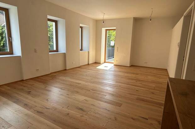 Altbauwohnung mit Balkon mieten in 2564 Weissenbach (Bild 3)
