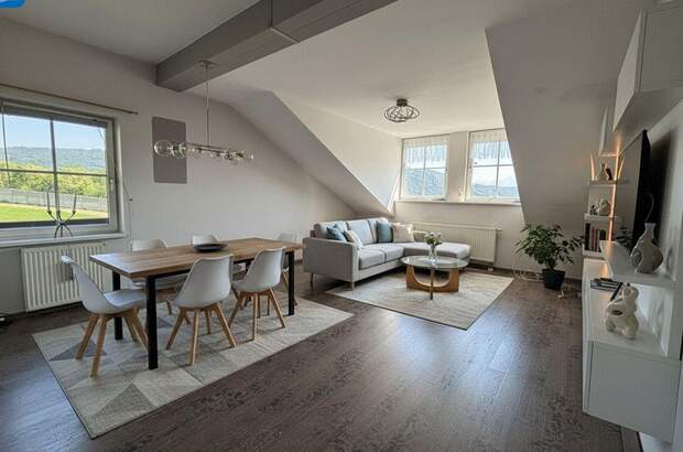 Altbauwohnung mit Balkon kaufen in 5300 Hallwang (Bild 1)