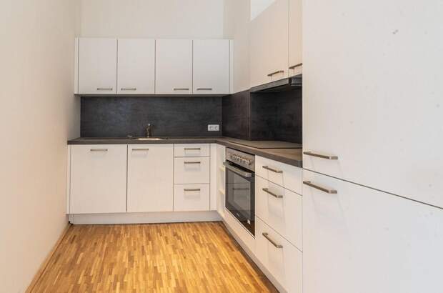 Altbauwohnung mit Balkon mieten in 4600 Wels (Bild 1)