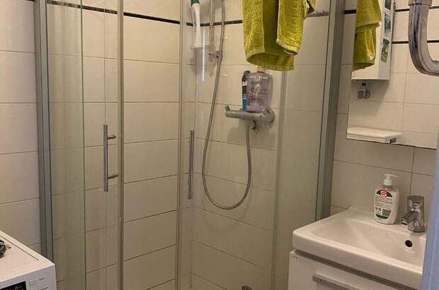 Altbauwohnung mit Balkon mieten in 1130 Wien (Bild 4)