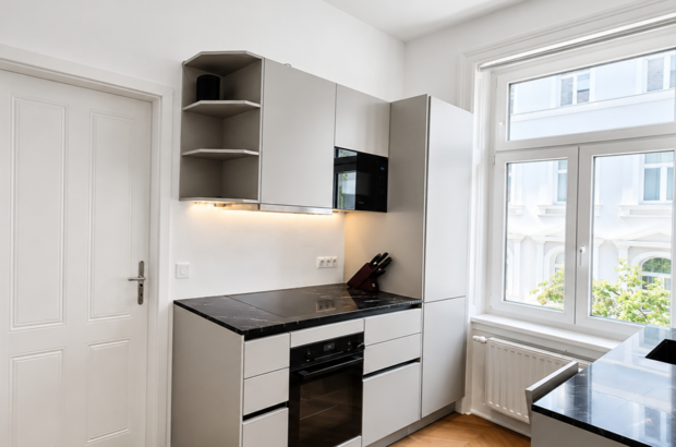 Altbauwohnung kaufen in 1040 Wien (Bild 4)