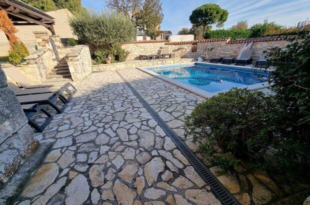 Haus kaufen in 52440 Porec (Bild 4)