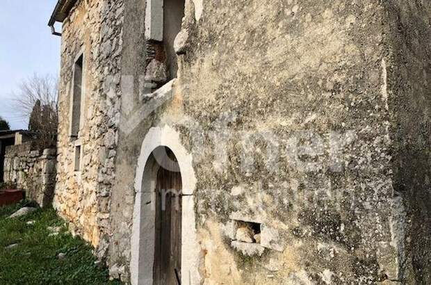 Haus kaufen in 51511 Grad Krk (Bild 1)